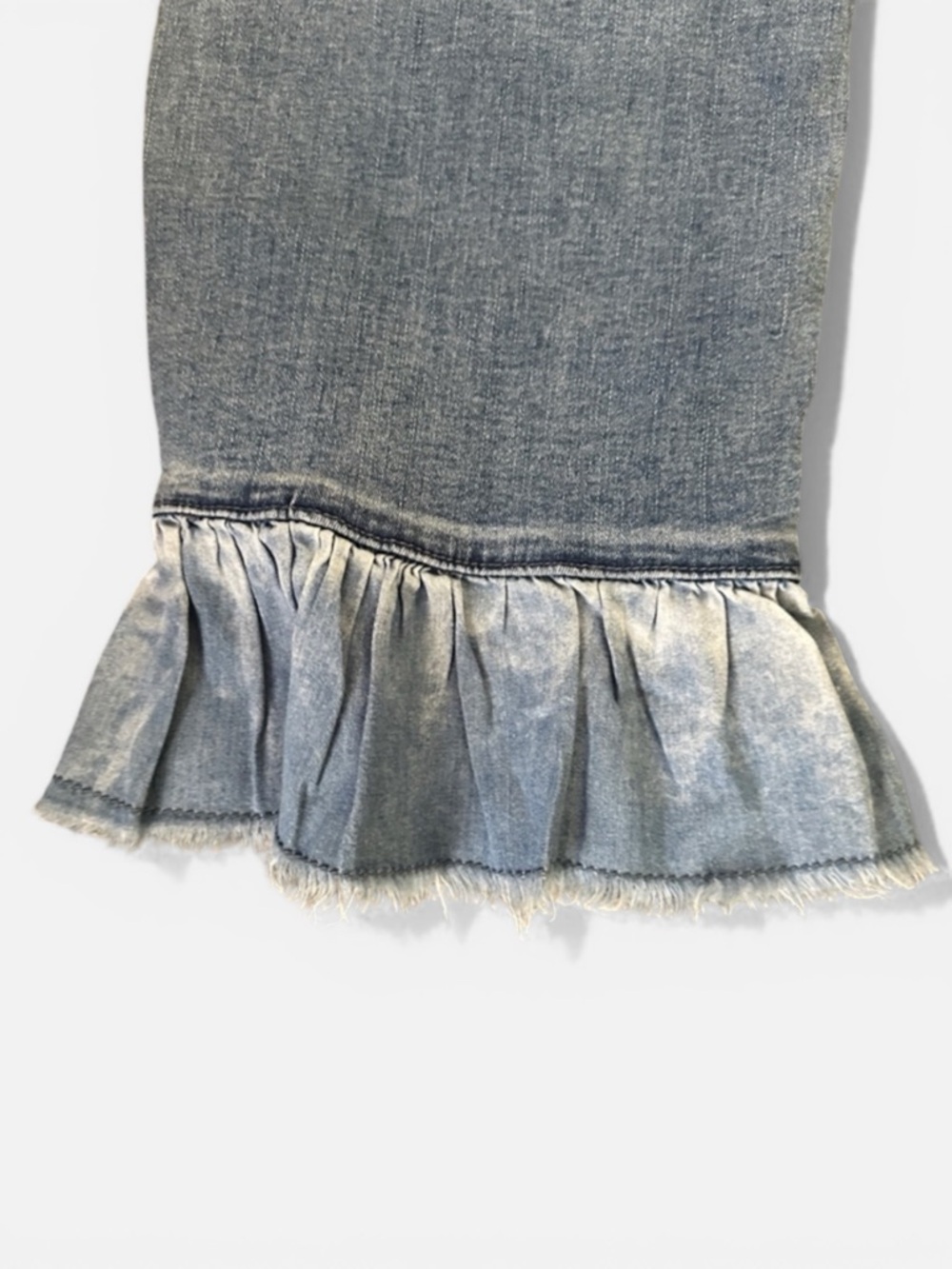 Est 1946 Denim High Rise Wash Crop Jeans Flouncy Frayed Hem Women’s Sz 14 - Picture 5 of 10